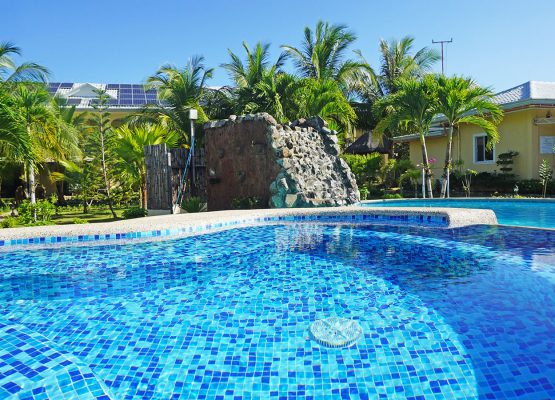 Jacuzzi Swimming Pool Sunside Resort